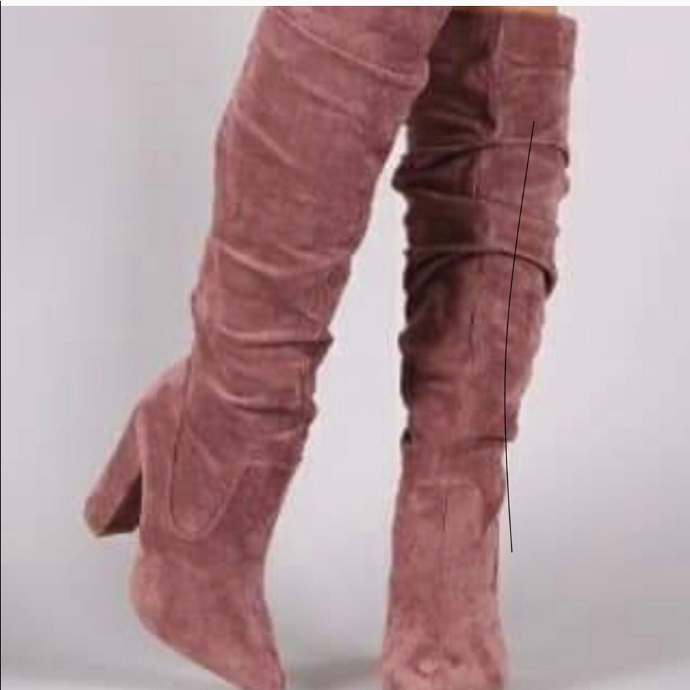Rosy-mauve/purple suede knee boot